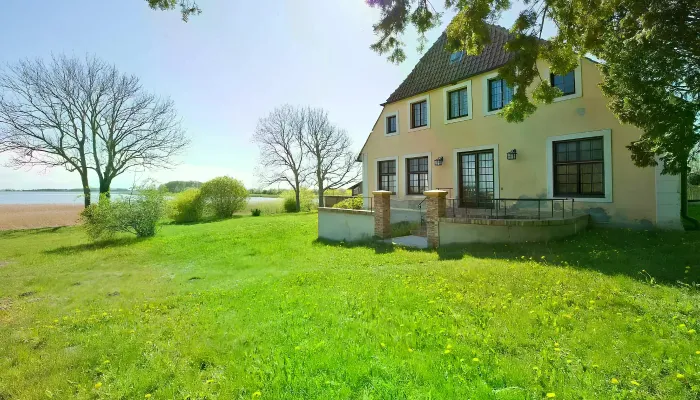 Manoir de Liddow sur l'île de Rügen, Offre privée d’immobilier historique