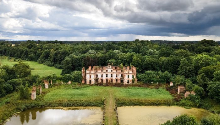 Château à vendre Słobity, Varmie-Mazurie,  Pologne