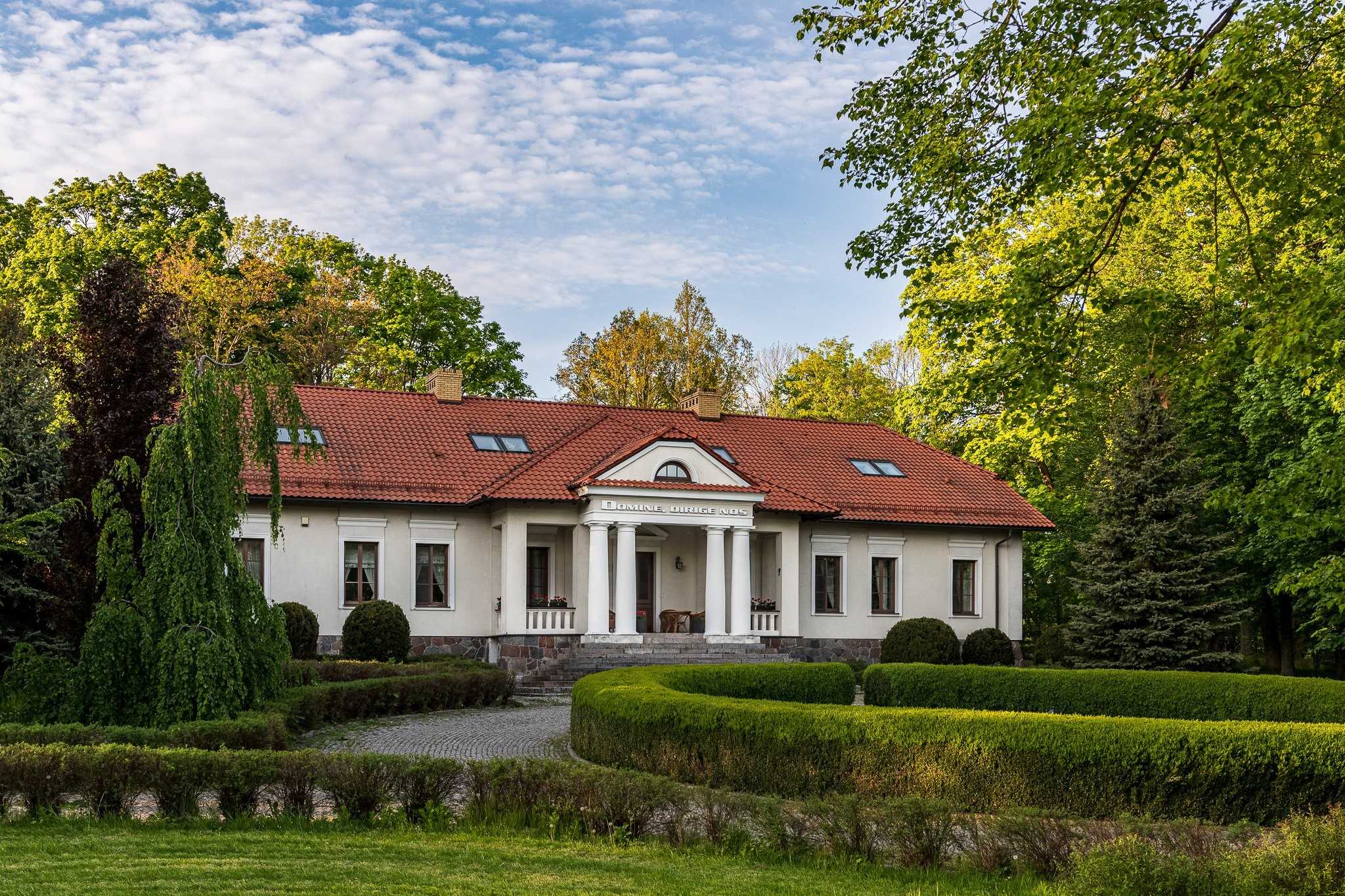 Photos Manoir restauré près de Przedbórz, voïvodie de Lodz