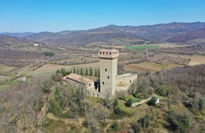 Propriétés, Propriété phénoménale avec vue grandiose en Ombrie