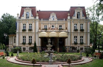 Immobilier, Château néo-Renaissance à Opole