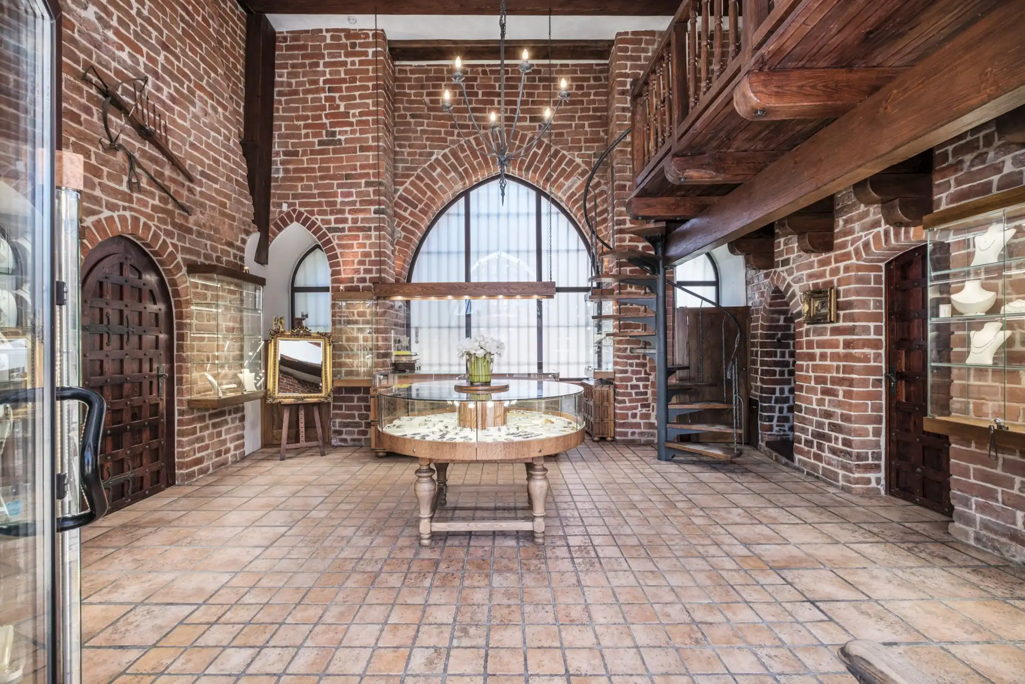 Photos Gotischer Wehrturm in der Altstadt von Malbork, Marienburg in Pommern