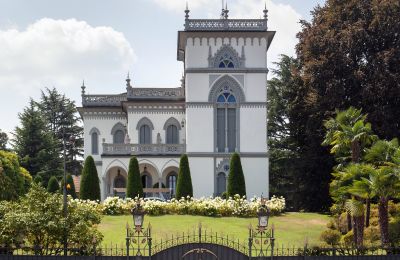 Demeure historique à vendre 28040 Lesa, Piémont, Vue frontale