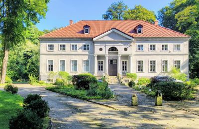 Biens de caractère, Manoir en Pologne près de Görlitz (Allemagne)