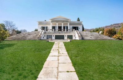 Villa historique à vendre 28040 Lesa, Piémont:  