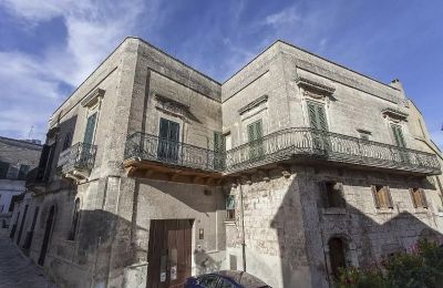 Château à vendre Oria, Pouilles, Vue extérieure
