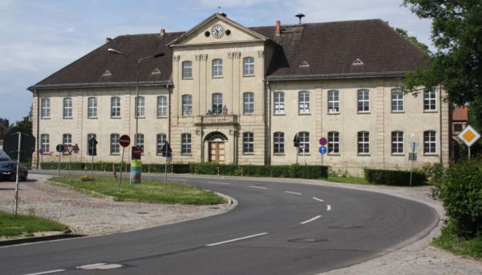Photos Château Mirow dans le Mecklembourg-Poméranie occidentale à vendre