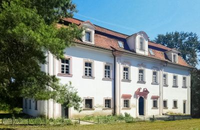Propriétés, Château près d'Opava dans l'est de la République tchèque