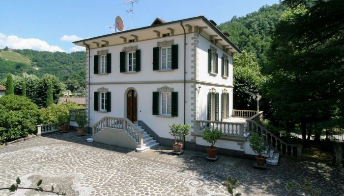 Villa historique à vendre Bagni di Lucca, Toscane,  Italie