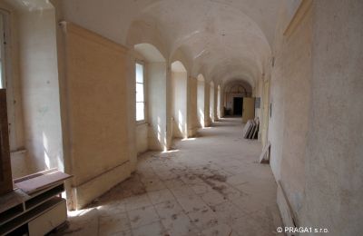 Château à vendre Karlovarský kraj, Corridor