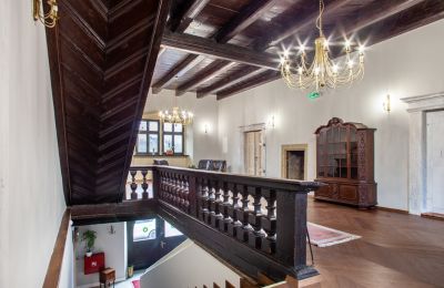 Manoir à vendre Sędzisław, Dwór w Sędzisławiu, Basse-Silésie, Vestibule
