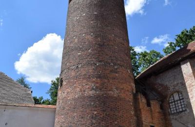 Château médiéval à vendre Karłowice, Zamek w Karłowicach, Opole, Tour