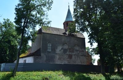 Château médiéval à vendre Karłowice, Zamek w Karłowicach, Voïvodie d'Opole:  Chapelle