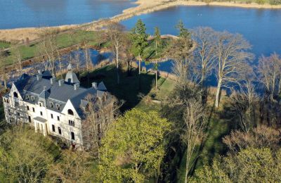 Propriétés, Domaine au bord du lac en Poméranie occidentale, 217 ha de terrain en option