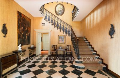 Villa historique à vendre Bellano, Lombardie:  Hall d'entrée