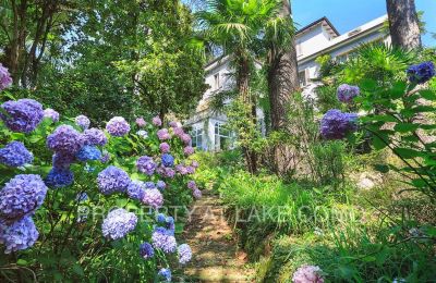 Villa historique à vendre Dizzasco, Lombardie:  Jardin