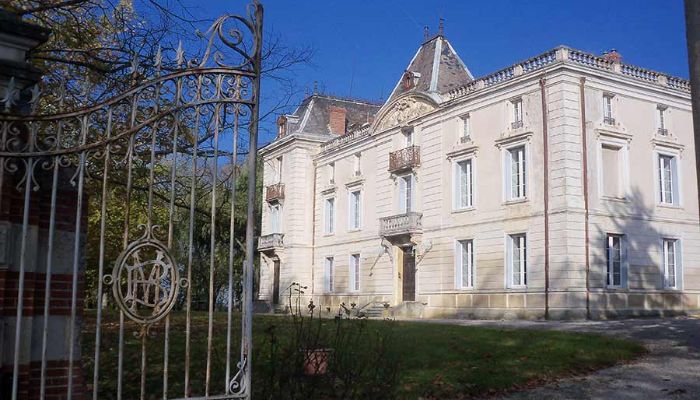 ???images??? Elegant 19th C Château for sale, pool & outbuildings