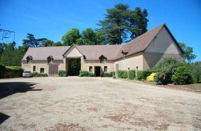 Immobilier historique à vendre Cher:  