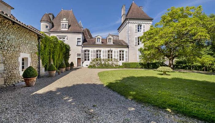 ???images??? Fabulous 16thC Chateau for sale Walled garden nr Riberac