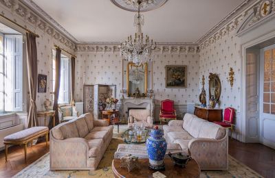 Château à vendre Saint-Bertrand-de-Comminges, Occitanie, Salle de séjour