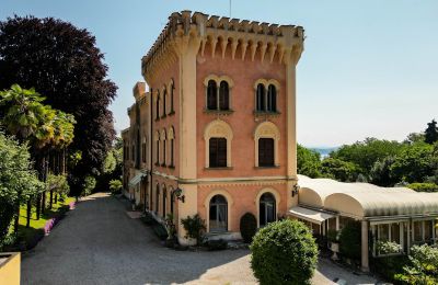Château à vendre Meina, Piémont:  