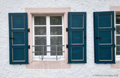 Maison de ville à vendre 53945 Blankenheim, Rhénanie-du-Nord-Westphalie, 2-farbig lackierte Fensterläden Holz
