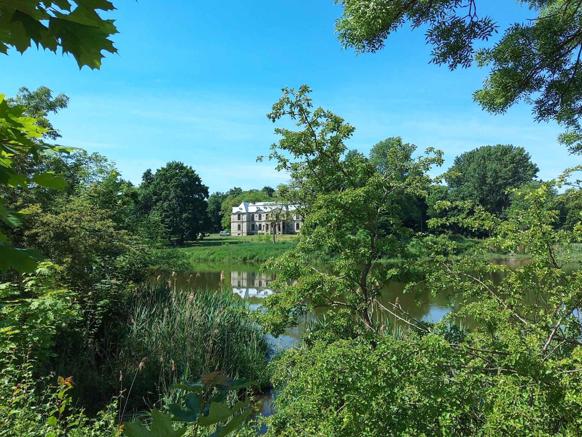 Photos Manoir et parc près de Bydgoszcz et Varsovie