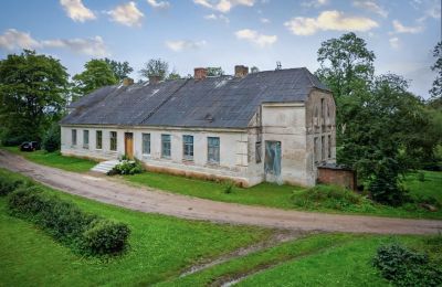Manoir à vendre Ozoli (Ozolmuiža), Ozolu muiža, Kurzeme, Vue frontale