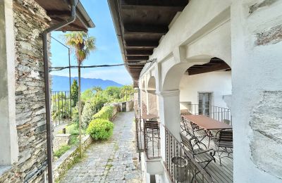 Manoir à vendre 28824 Oggebbio, Località Rancone, Piémont, Portique