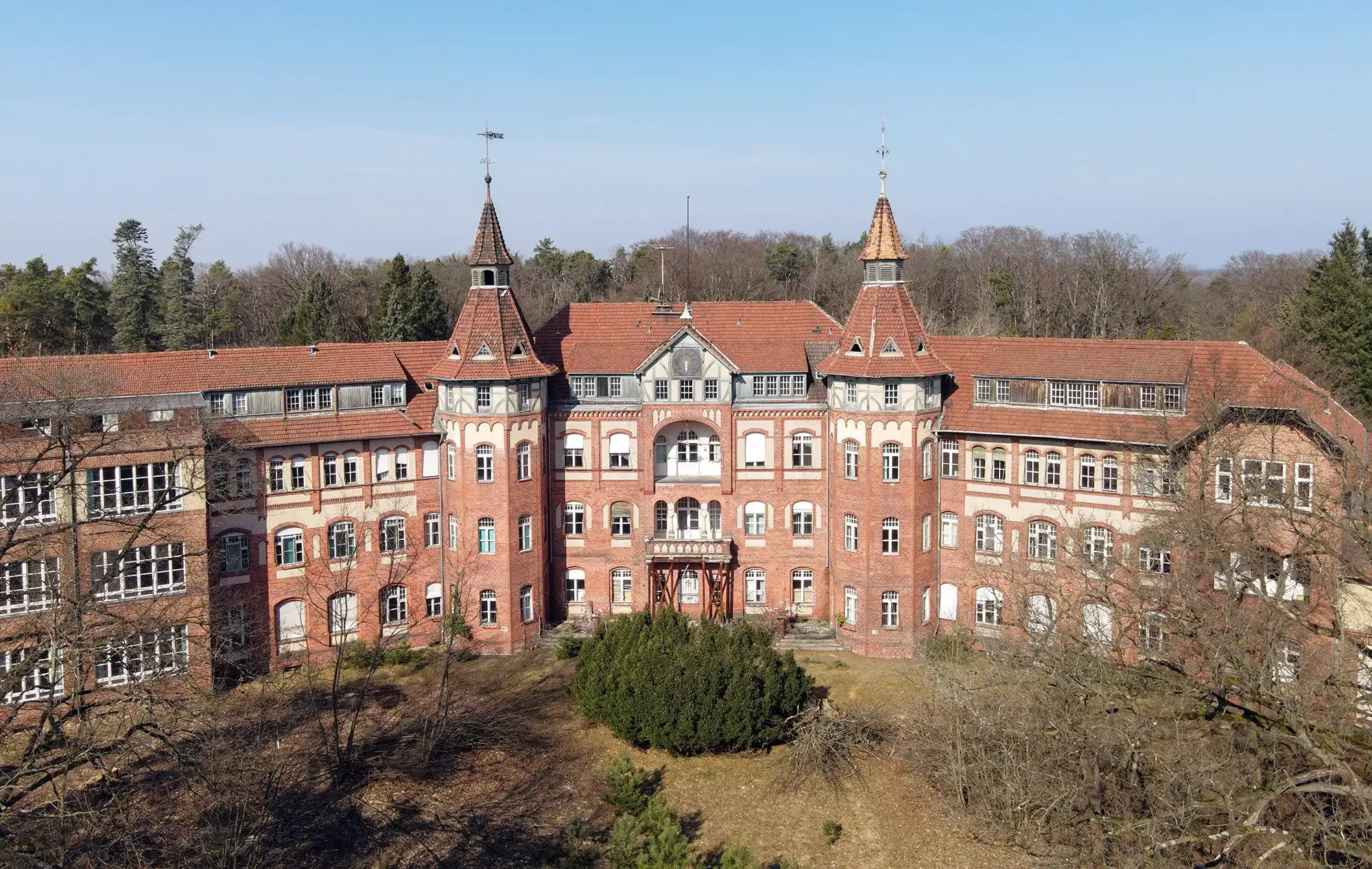 Photos Historische Liegenschaft in Cottbus auf 16,4 Ha Park