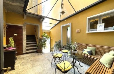 Demeure historique à vendre Bee, Piémont, Cour intérieure