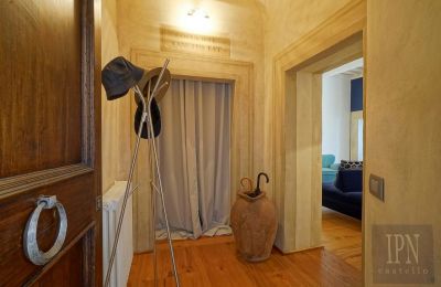 Appartement de caractère à vendre Arezzo, Via Giuseppe Mazzini, Toscane, Image 3/25