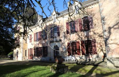 Immobilier historique à vendre Saint-Jean-d'Angély:  