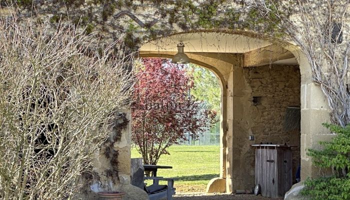 Propriété historique à vendre Mirande, Occitanie,  France