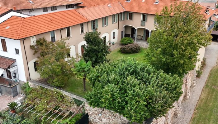 Manoir à vendre Pombia, Piémont,  Italie