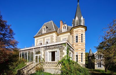 Manoir à vendre Bagnères-de-Luchon, Occitanie, Vue extérieure