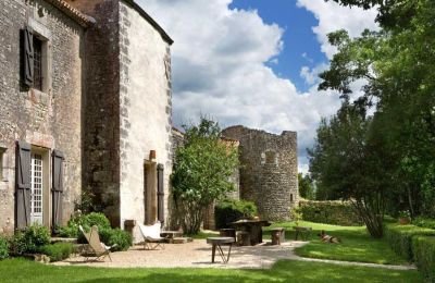 Immobilier historique à vendre Charente:  