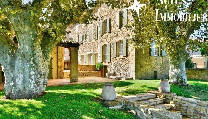 Propriété historique à vendre Grans, Provence-Alpes-Côte d'Azur,  France