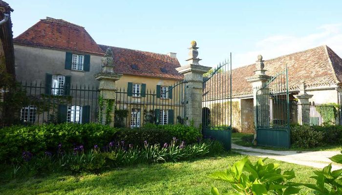 ???images??? Authentic Petit Chateau & Estate near Bergerac - Rare