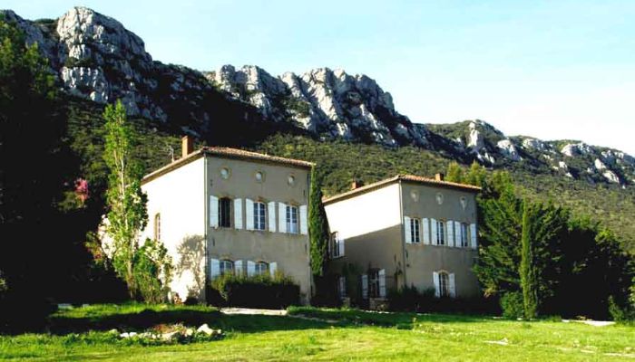 ???images??? 19th C Chateau in Perpignan area