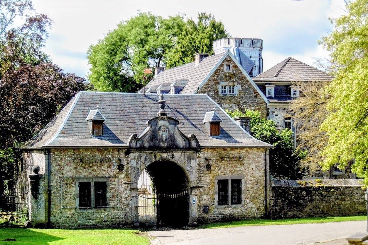 Photos Château en Belgique, près d'Aix-la-Chapelle en Allemagne