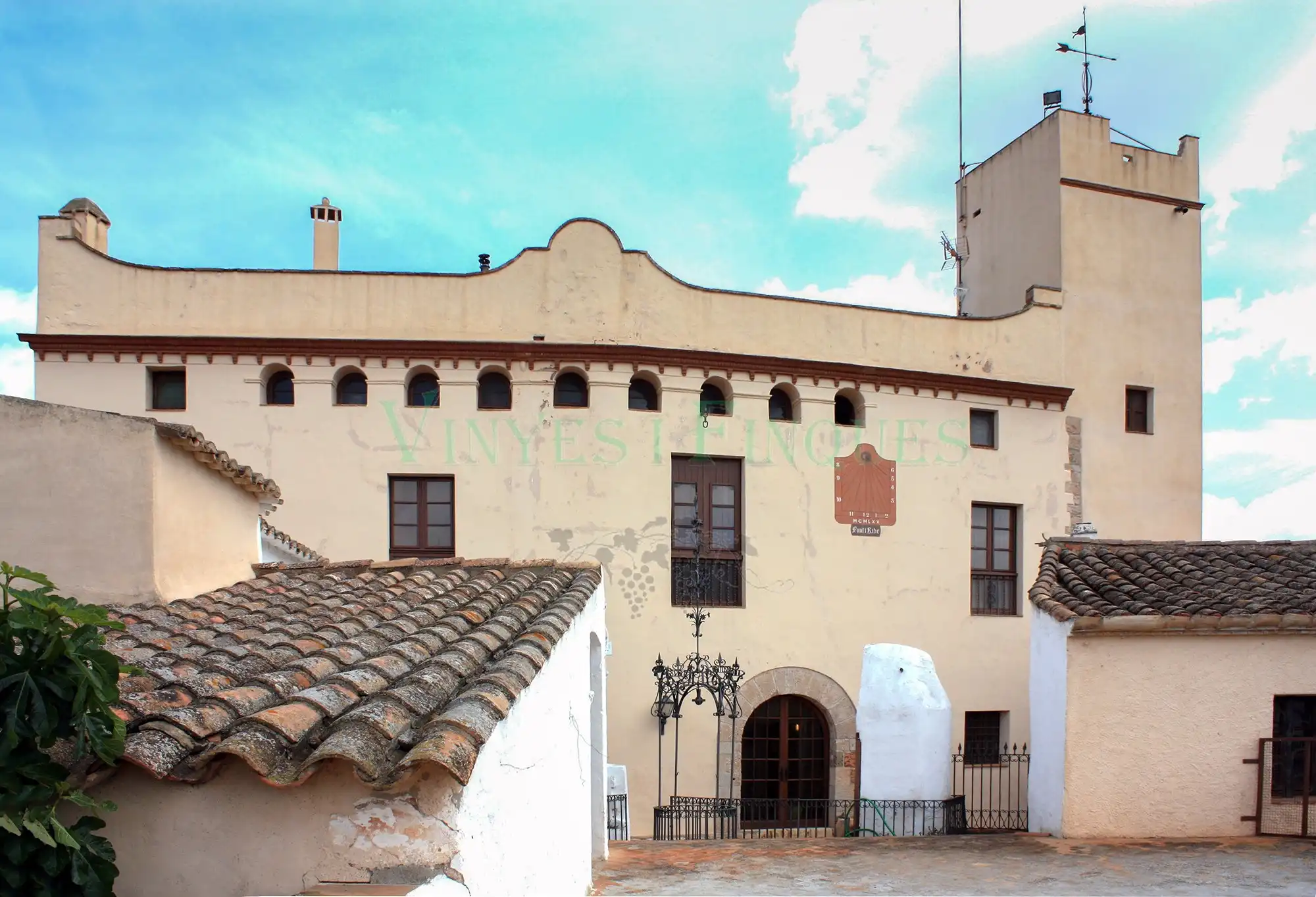 Photos Propriété avec production de vin - 270 hectares