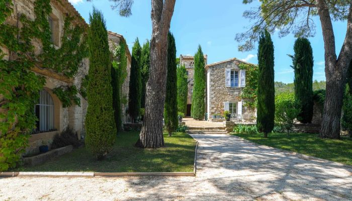 Manoir à vendre Uzès, Occitanie,  France