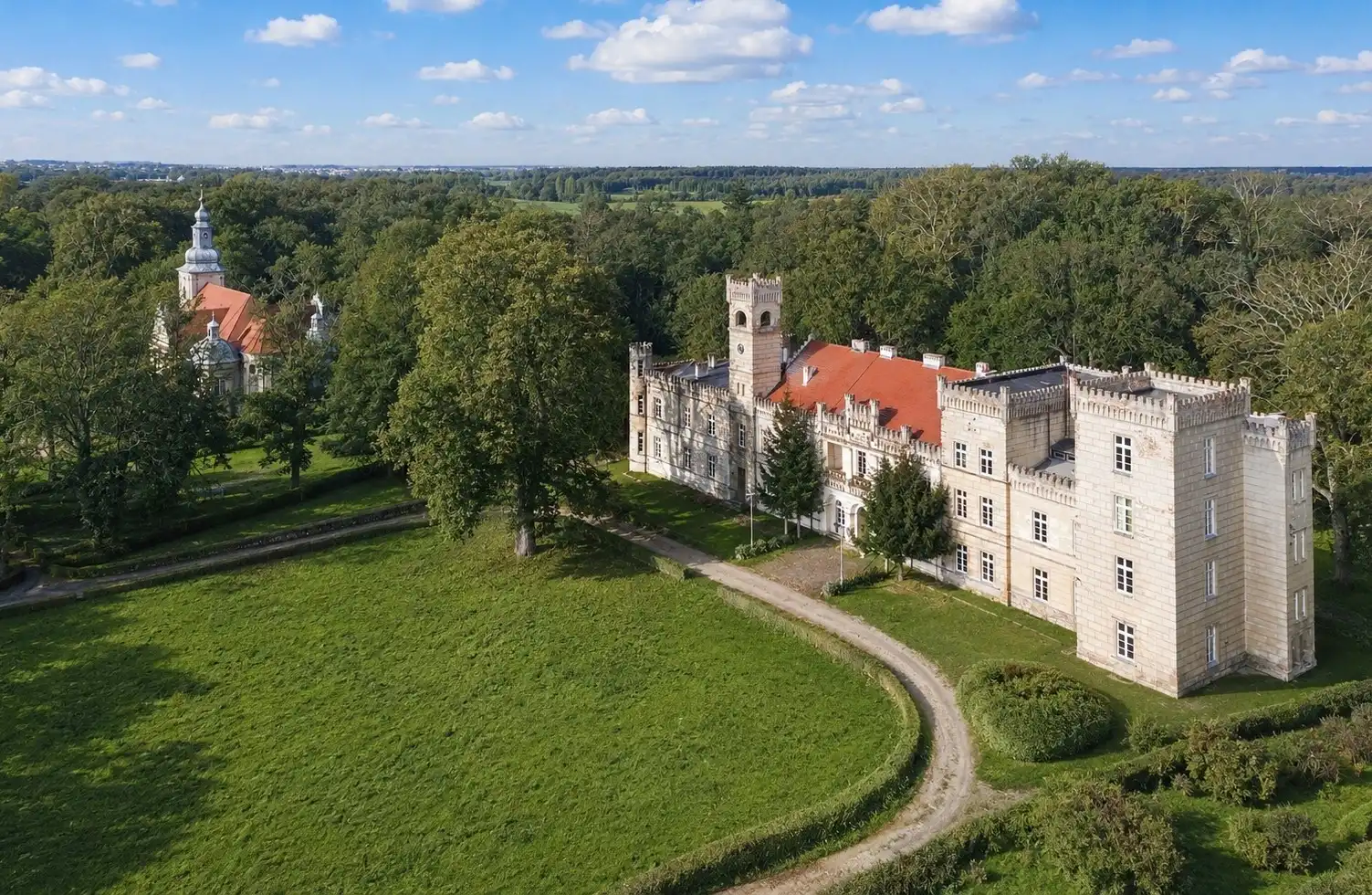 Photos Manoir néogothique à Gościeszyn près de Poznan