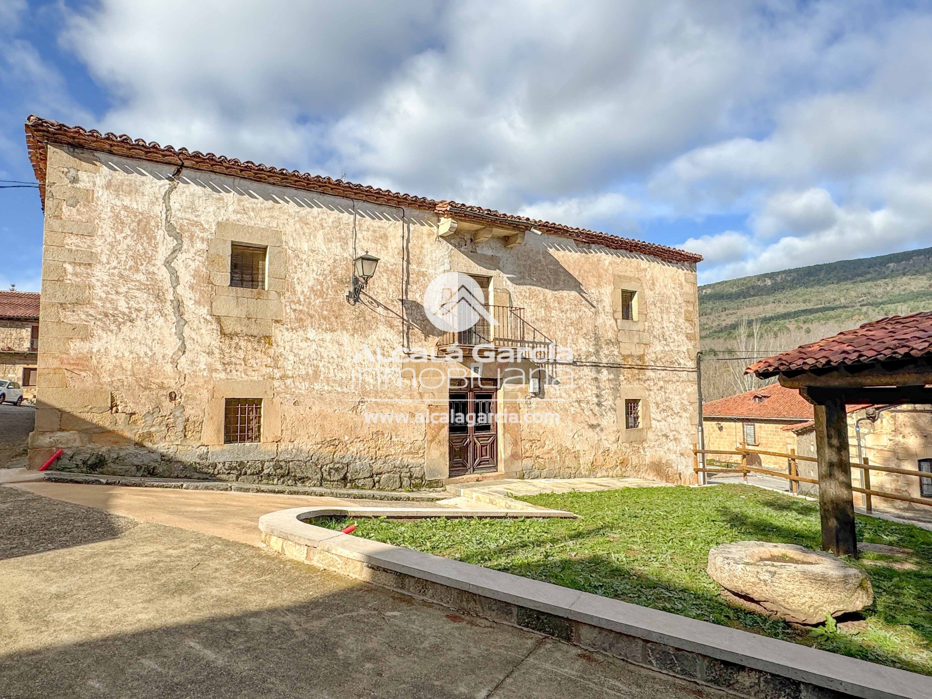 Photos Maison de maître près de Soria