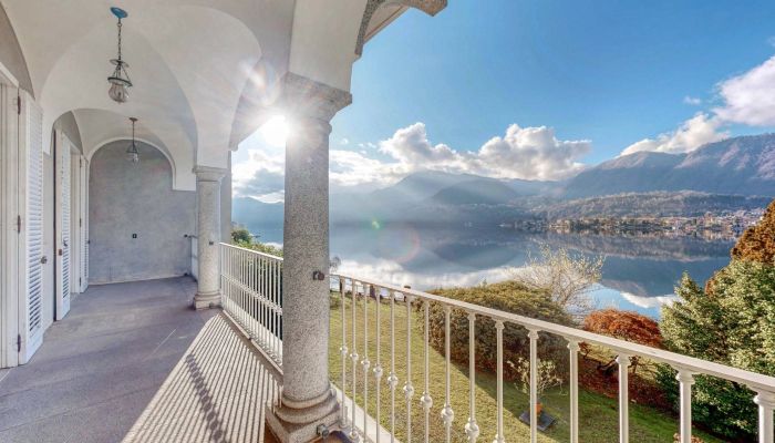 Demeure historique à vendre Omegna, Piémont,  Italie