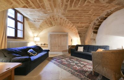 Manoir à vendre Uzès, Occitanie, Image 8/28