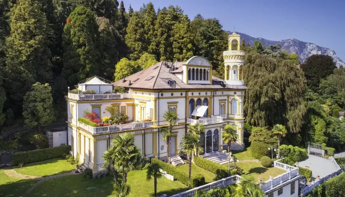 Appartement du château à vendre Baveno, Piémont,  Italie