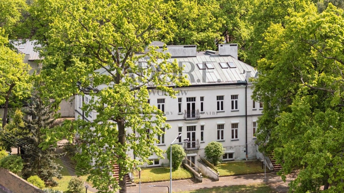 Photos Demeure historique dans la ville huppée de Konstancin-Jeziorna