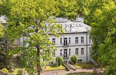 Biens historiques, Demeure historique dans la ville huppée de Konstancin-Jeziorna